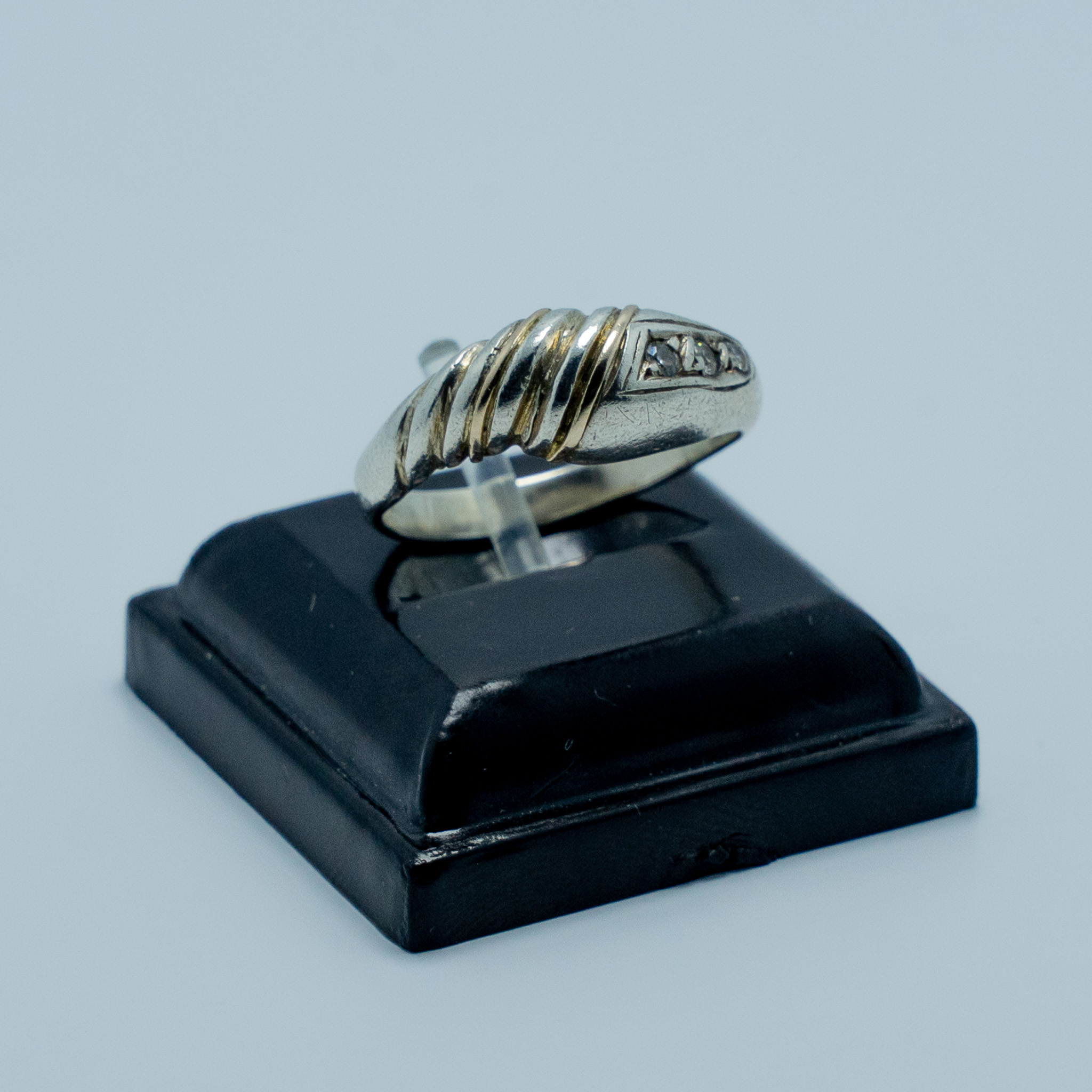 Anillo Media Caña con Circones Plata